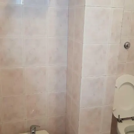 לינה וארוחת בוקר Mara פומפיי